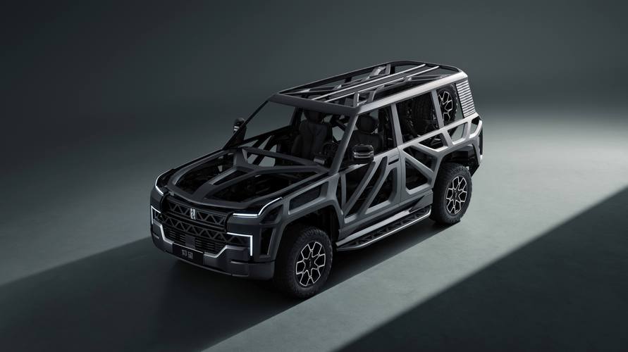 成都232仰望U8硬派越野的科技魅力，国能汽车对传统燃油车市场的冲击